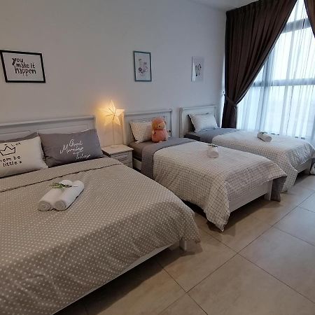 Pangsapuri 99 m² dengan 2 bilik tidur dan 2 bilik mandi peribadi di Pusat bandar Melaka Luaran gambar