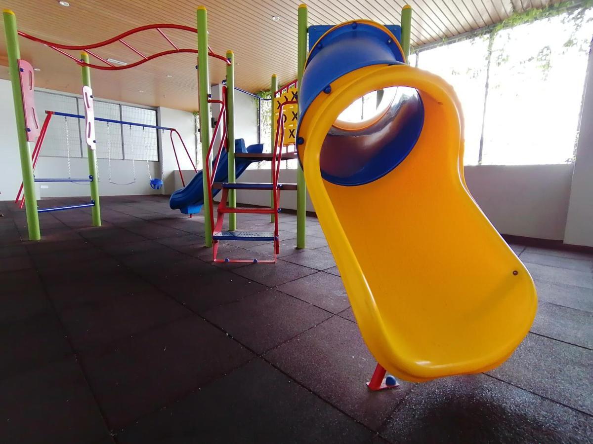 Pangsapuri 99 m² dengan 2 bilik tidur dan 2 bilik mandi peribadi di Pusat bandar Melaka Luaran gambar