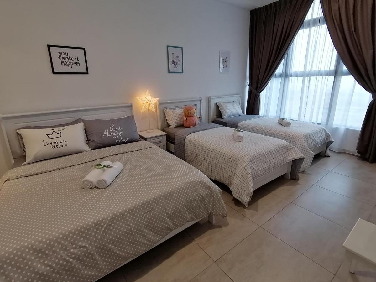 Pangsapuri 99 m² dengan 2 bilik tidur dan 2 bilik mandi peribadi di Pusat bandar Melaka Luaran gambar