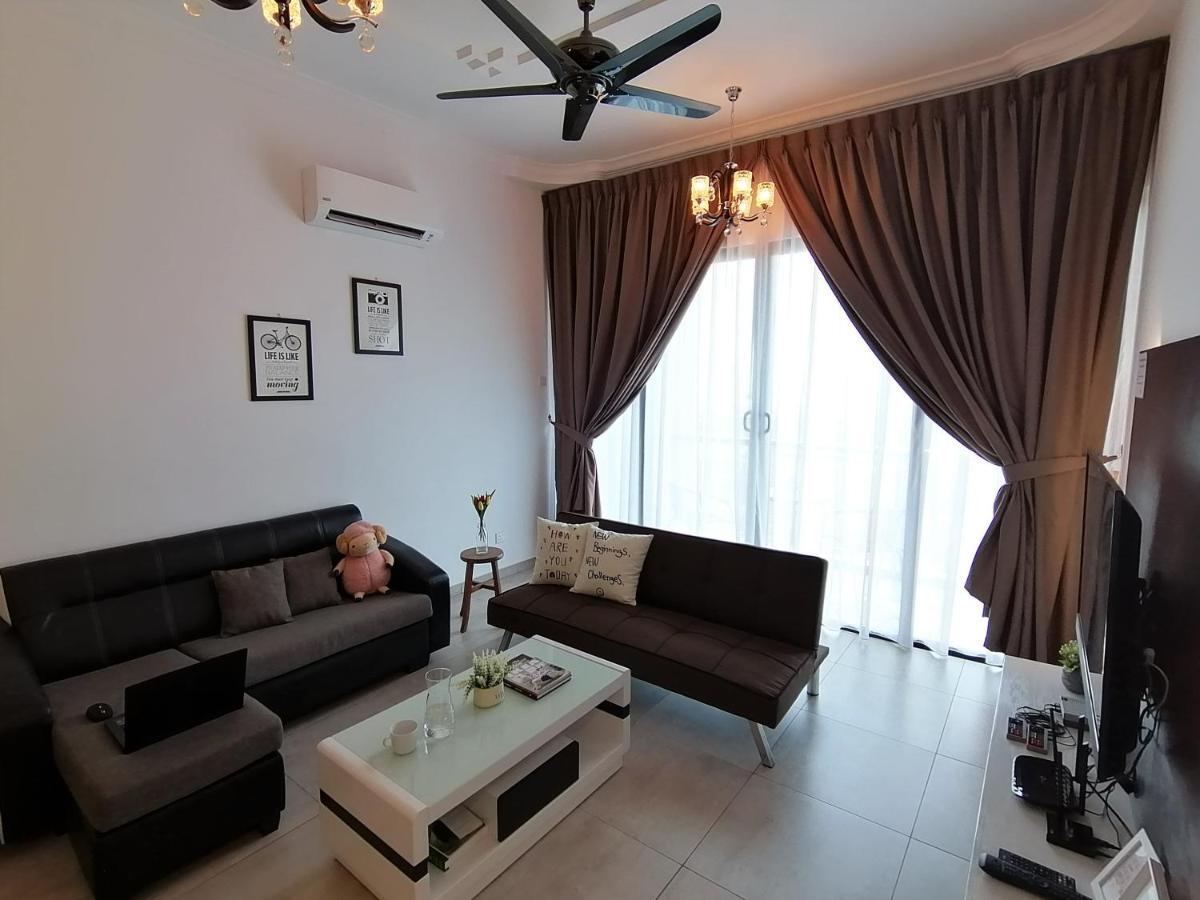 Pangsapuri 99 m² dengan 2 bilik tidur dan 2 bilik mandi peribadi di Pusat bandar Melaka Luaran gambar